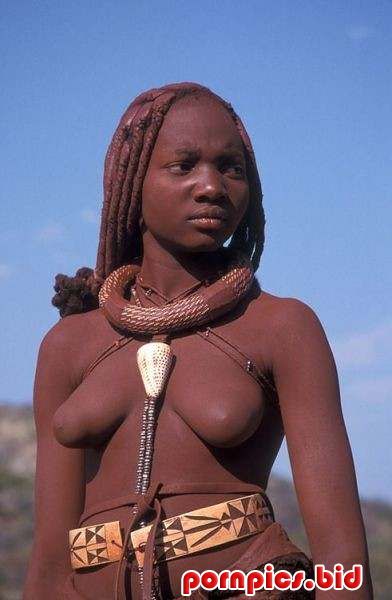 Голая девка негритянка Африки подборка