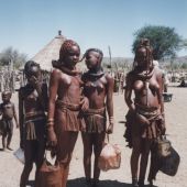 девчонки из африканского племени