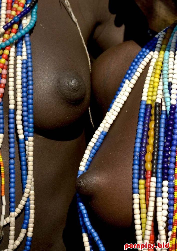 Классная телка из африканского племени смотреть