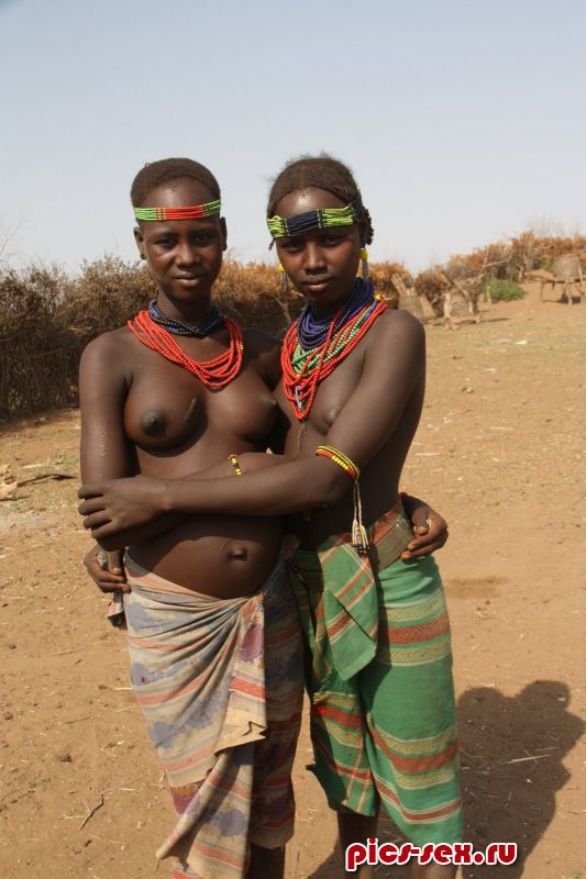 лезбиянки папуаски африки