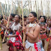 Обнаженная девка из африканского племени онлайн