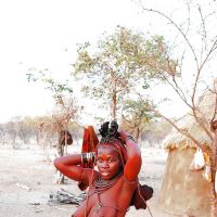 Без одежды девушка африканская папуаска смотреть