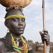 женщина вождь африканского племени