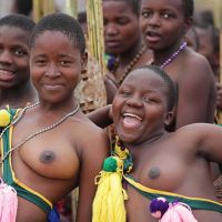 Секси девка африканская туземка смотреть